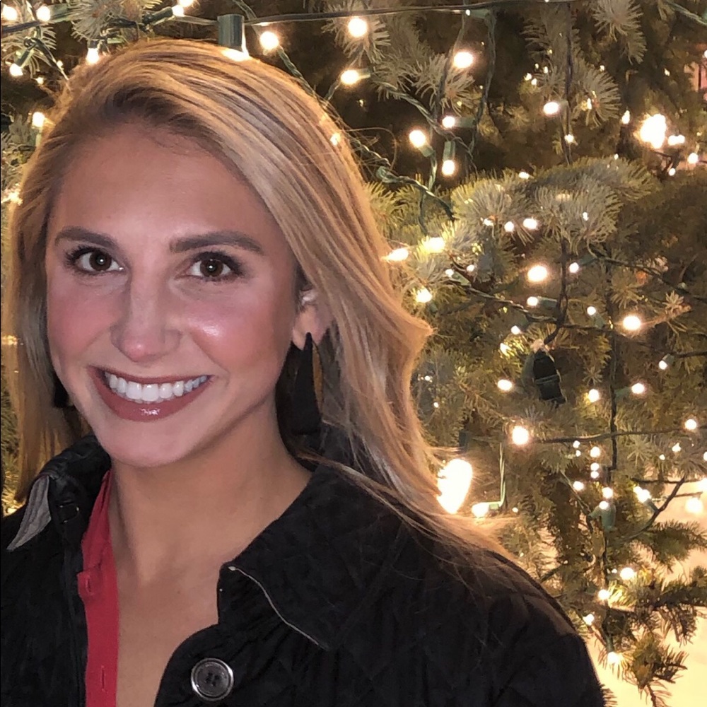 Meet your Posher, Lindsey